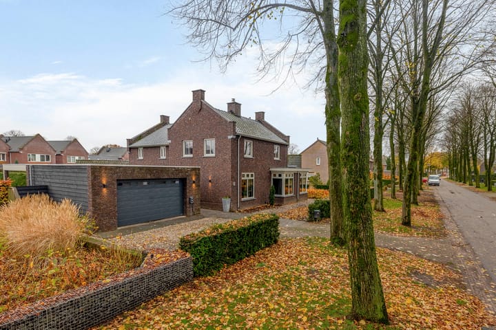 Foto 40 van Van Coothstraat 8