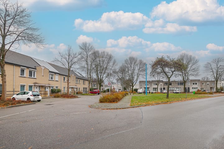 Foto 22 van Beemdenplein 19