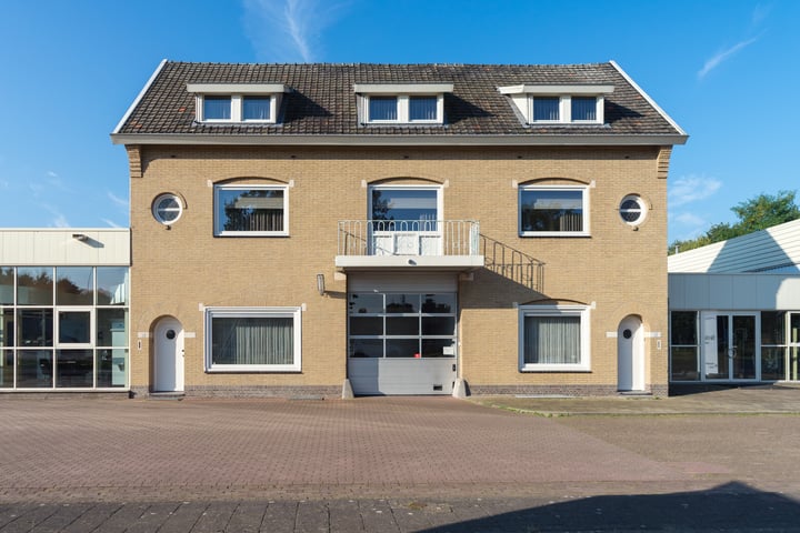 View photo 1 of Provincialeweg Noord 87