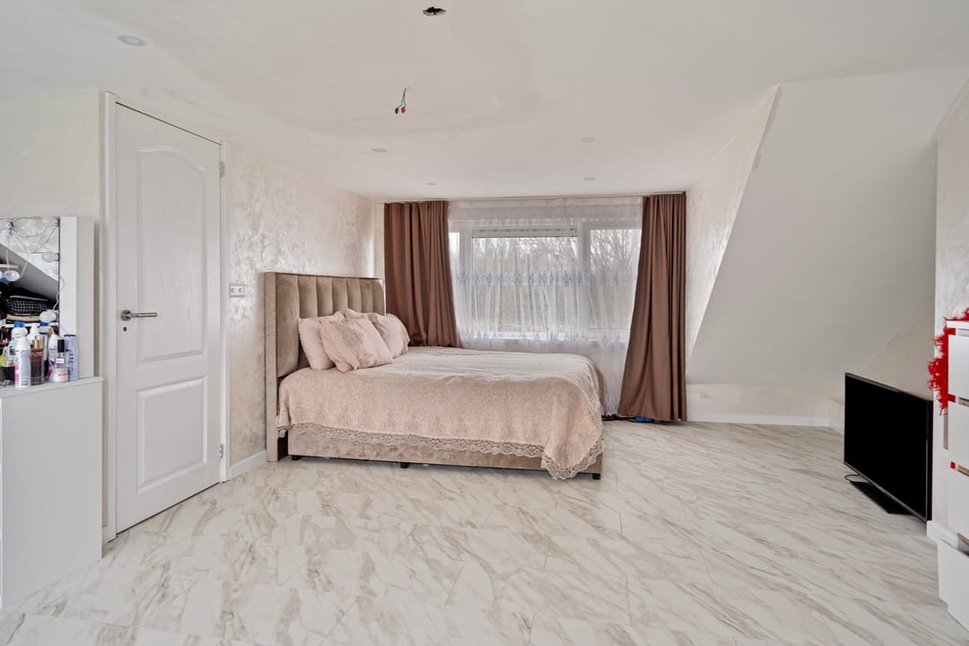 Foto 41 van Pieter Postsingel 74