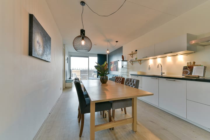 Foto 10 van Valeriaanweg 157