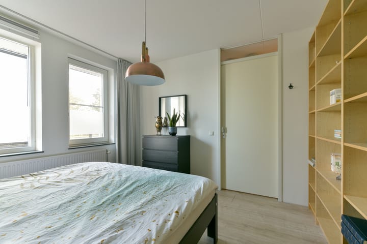 Foto 12 van Valeriaanweg 157