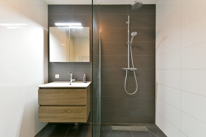 Foto 17 van Valeriaanweg 157