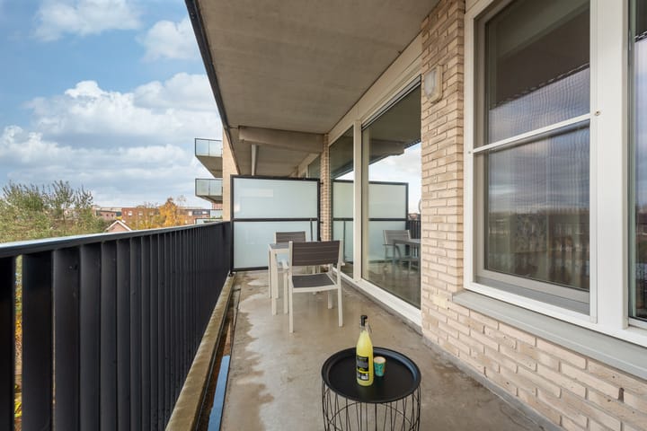 Foto 20 van Valeriaanweg 157