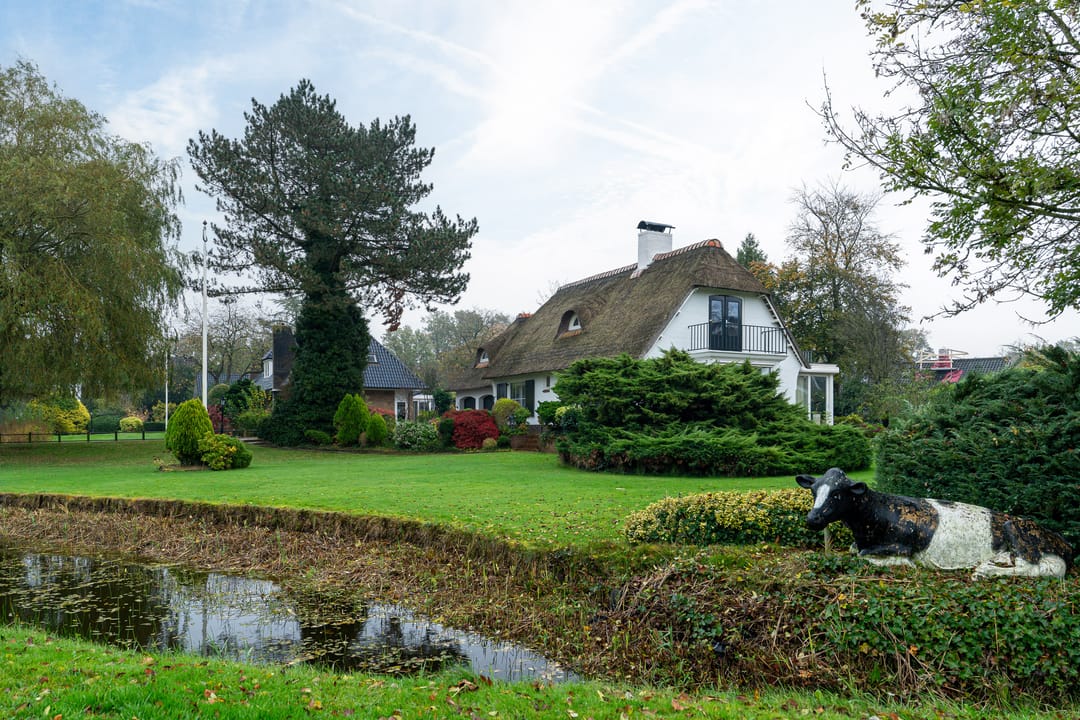 Photo 7 of van Limburg Stirumweg 13