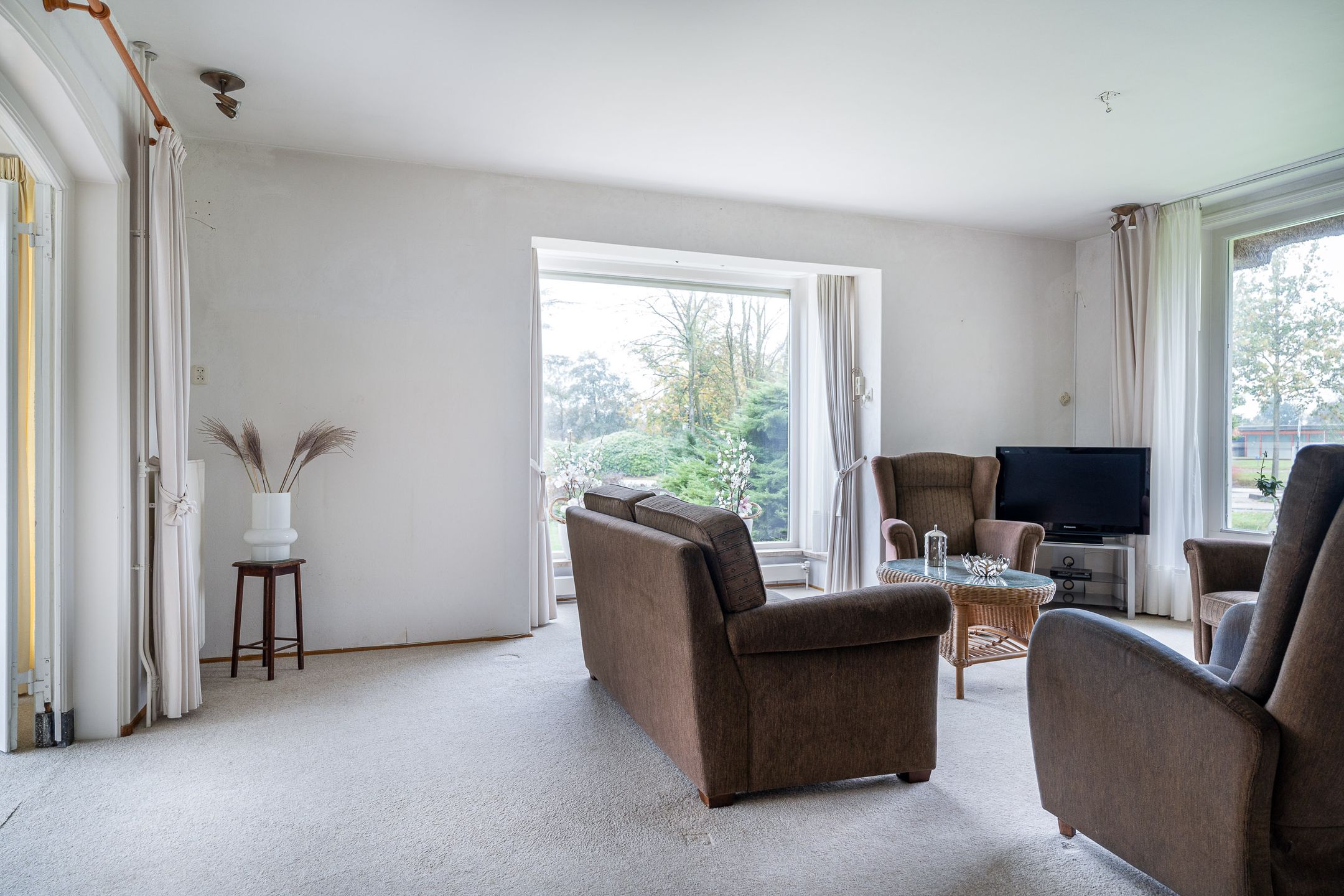 Photo 12 of van Limburg Stirumweg 13