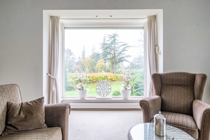 Foto 15 van van Limburg Stirumweg 13