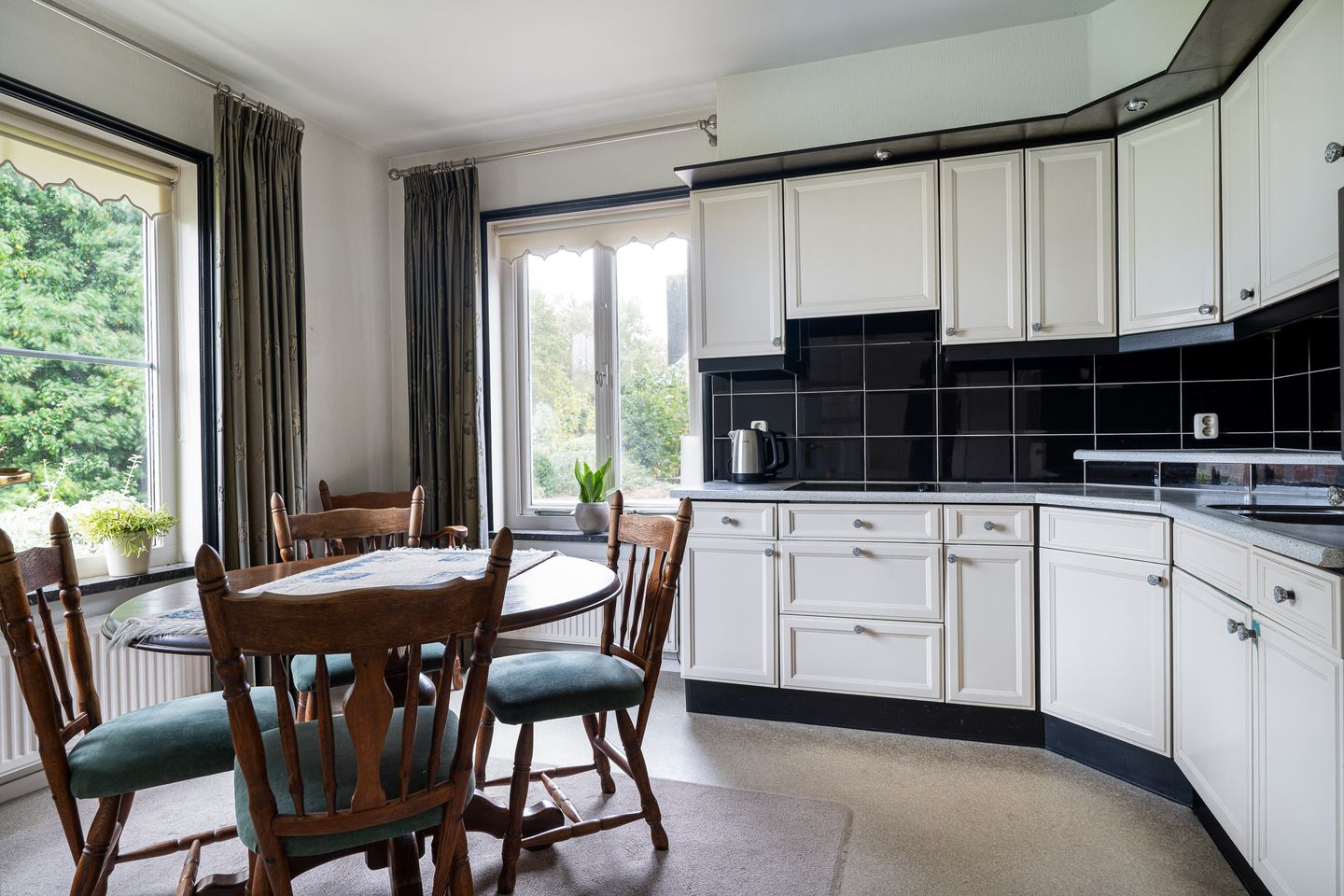 Photo 20 of van Limburg Stirumweg 13