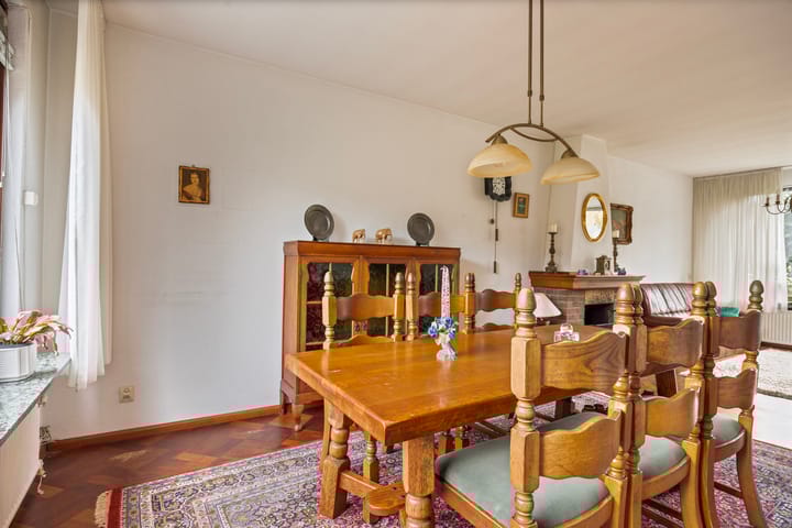 Foto 9 van Burgemeester Wallerstraat 146