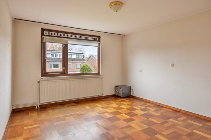 Foto 16 van Burgemeester Wallerstraat 146