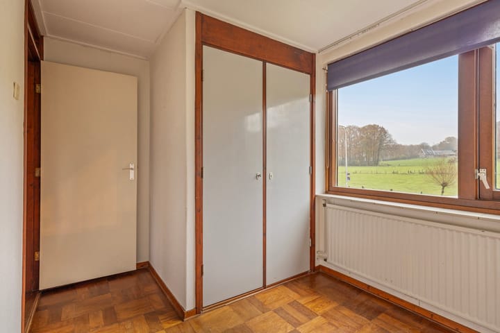 Foto 20 van Burgemeester Wallerstraat 146