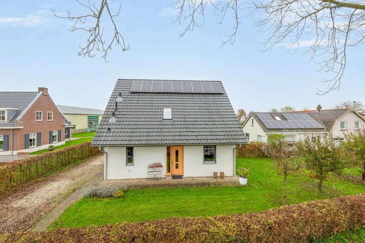 Foto 5 van Luchtenburg 2-A