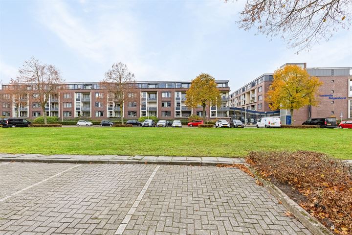 Bekijk foto 3 van Spieringstraat 19