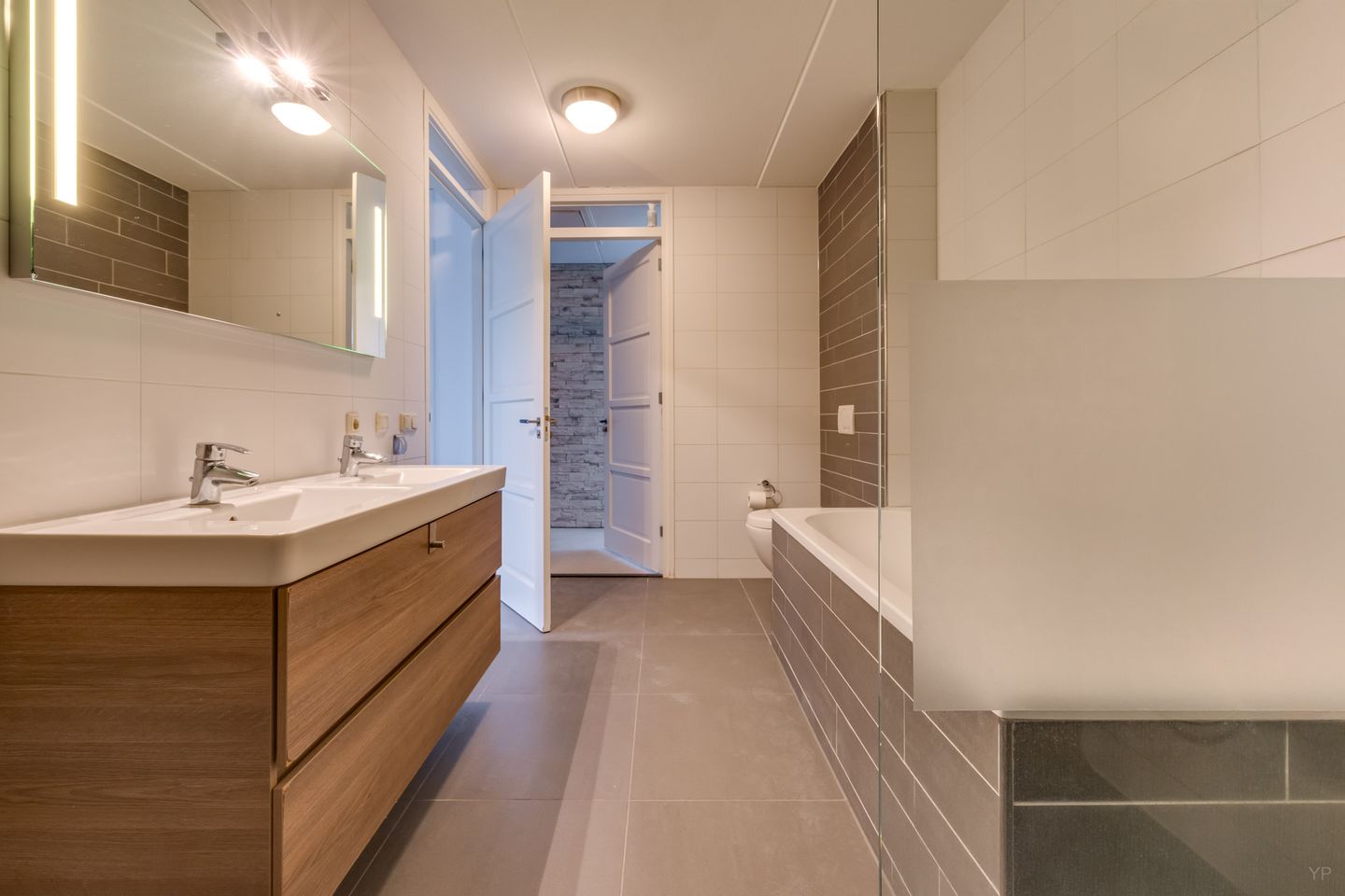 Photo 35 of Marktstraat 91