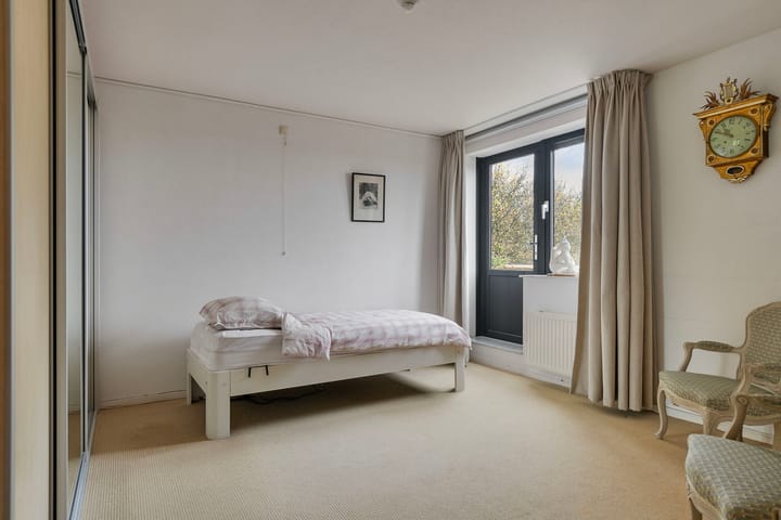 Foto 14 van Achtersloot 9-J