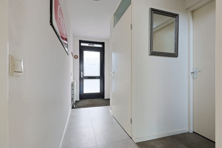 Photo 9 of Kennemerpoort 26