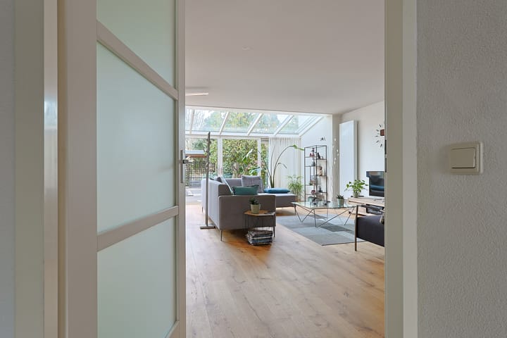 Photo 10 of Kennemerpoort 26