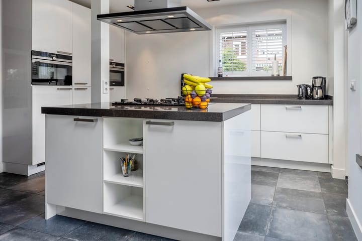 Photo 12 of Marsstraat 50