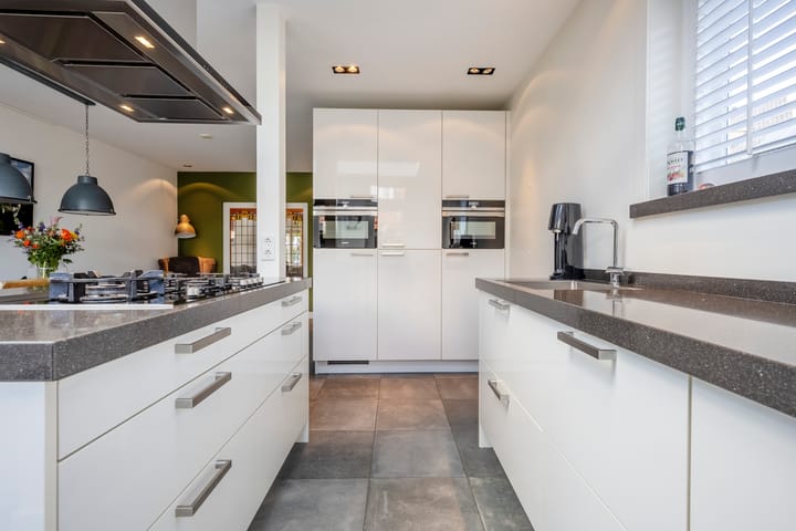 Photo 13 of Marsstraat 50