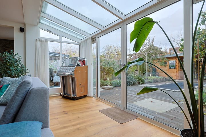 Photo 16 of Kennemerpoort 26