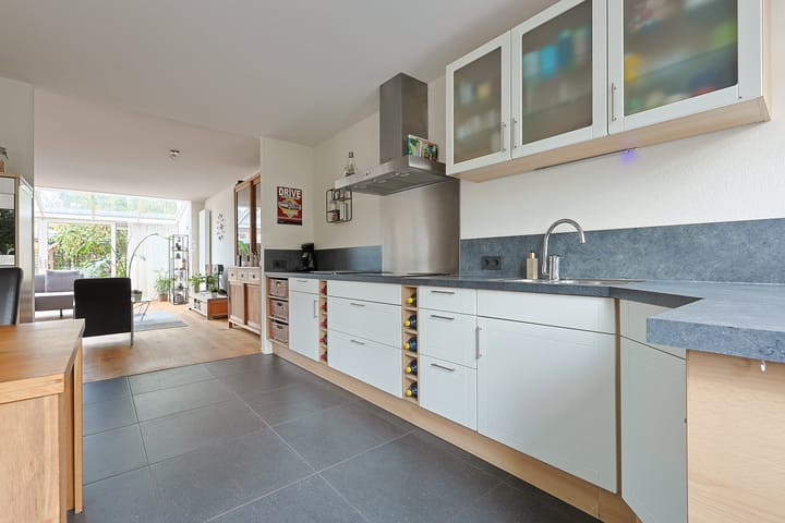 Photo 22 of Kennemerpoort 26