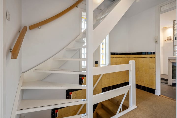 Photo 35 of Marsstraat 50