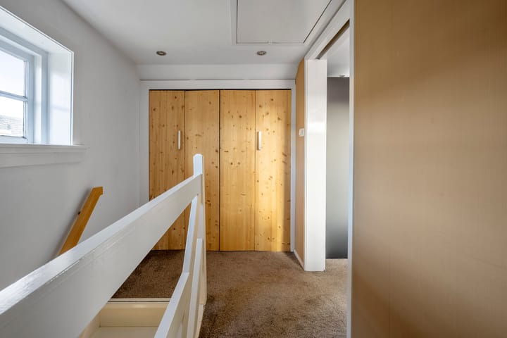 Photo 36 of Marsstraat 50