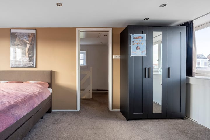 Photo 37 of Marsstraat 50