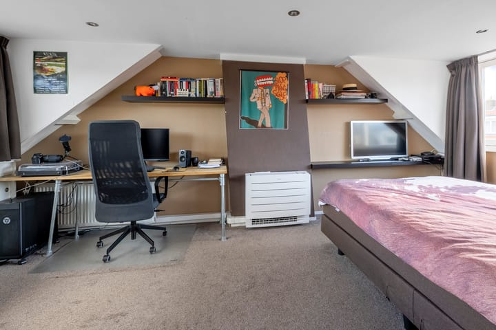 Photo 38 of Marsstraat 50