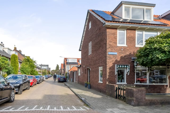 Photo 39 of Marsstraat 50