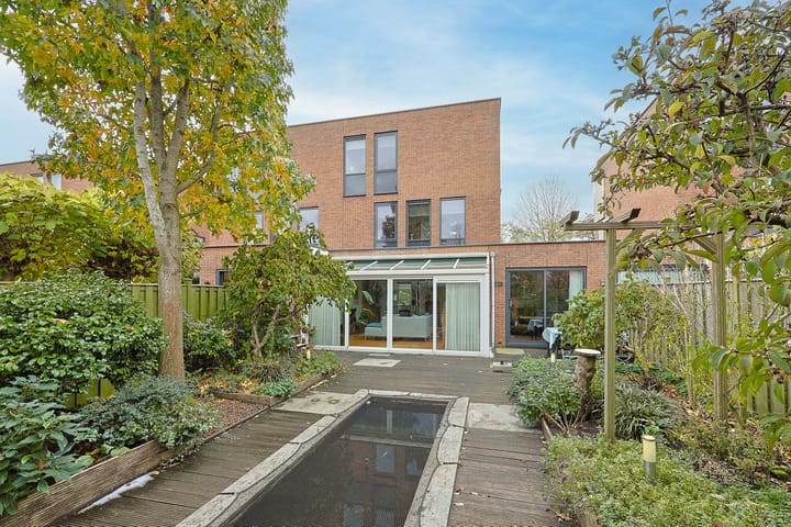 Photo 50 of Kennemerpoort 26