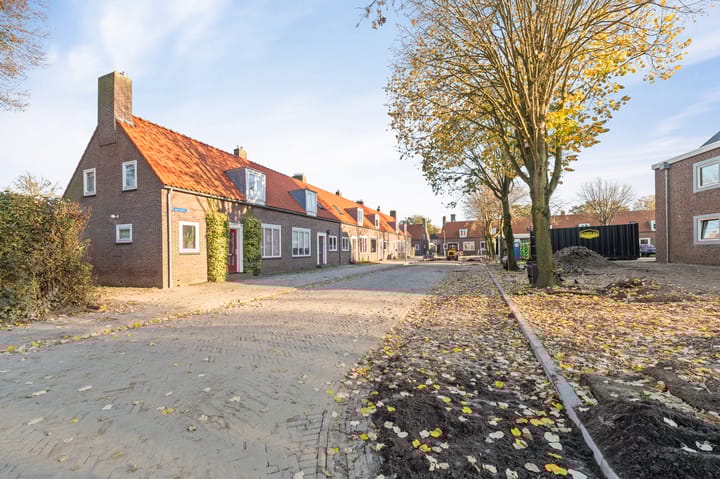 Foto 4 van Kerkplein 22