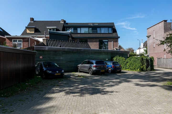 Foto 35 van Heuvelstraat 41