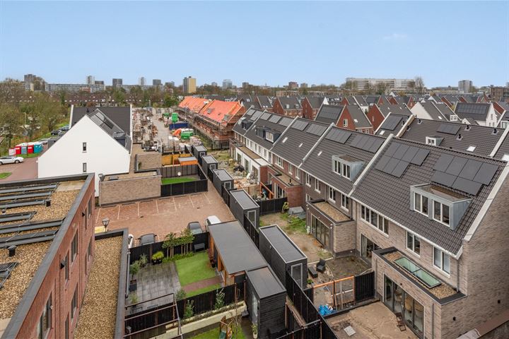 View photo 14 of Monteverdistraat 326