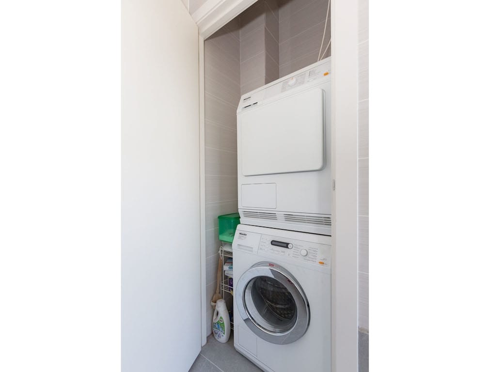 Photo 17 of Van Slingelandtstraat 179