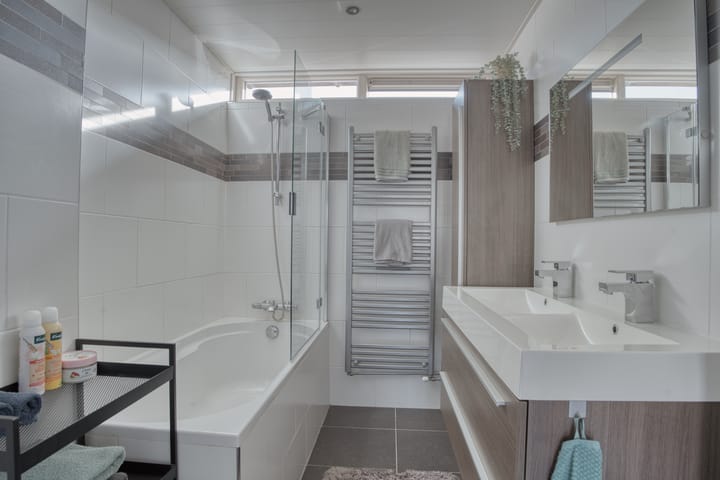 Photo 23 of Everstein 35