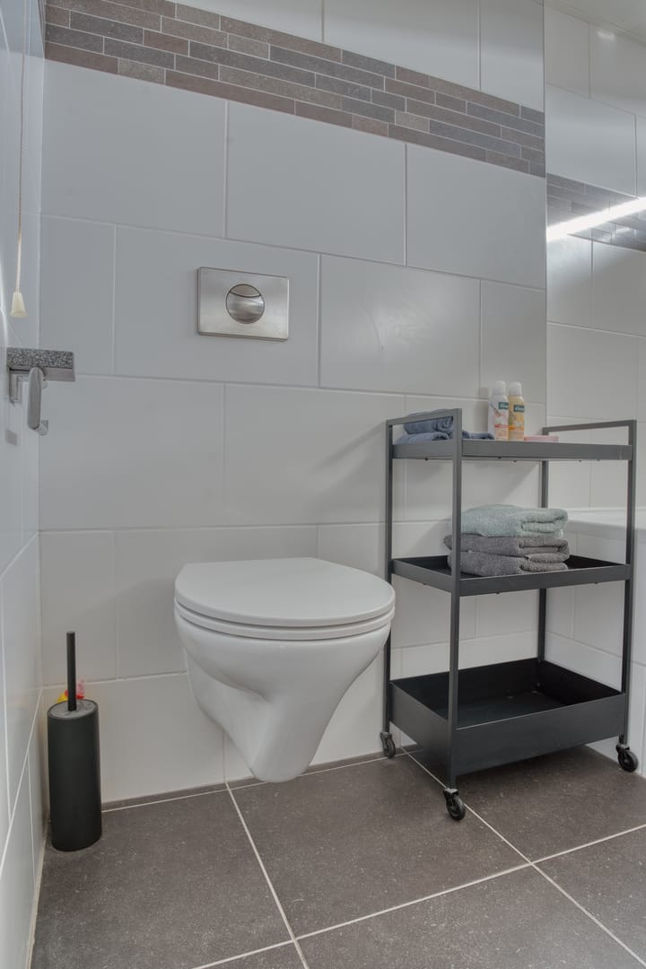 Photo 24 of Everstein 35