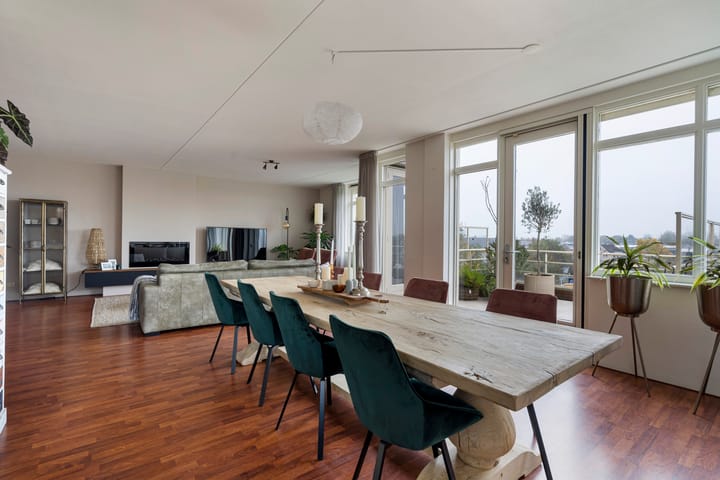 Photo 2 of Monta Rosa 44