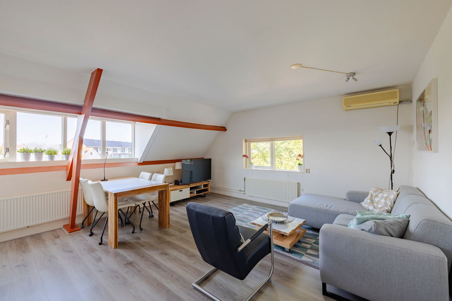 Foto 19 van Broekbergenlaan 48-RD