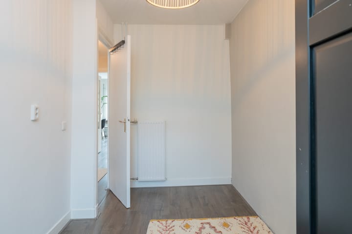 Foto 12 van Hoofdweg 323-2