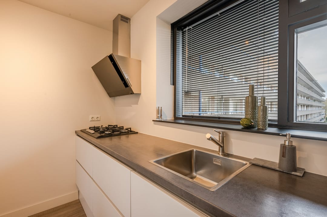 Foto 13 van Aert van Neslaan 327