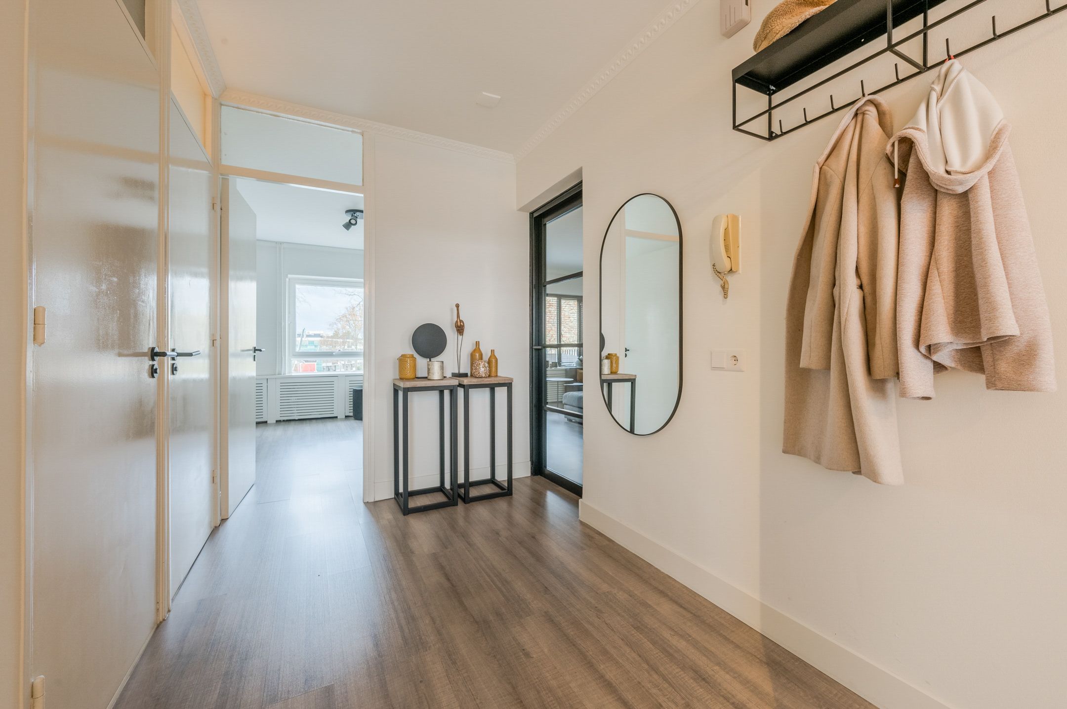 Foto 15 van Aert van Neslaan 327