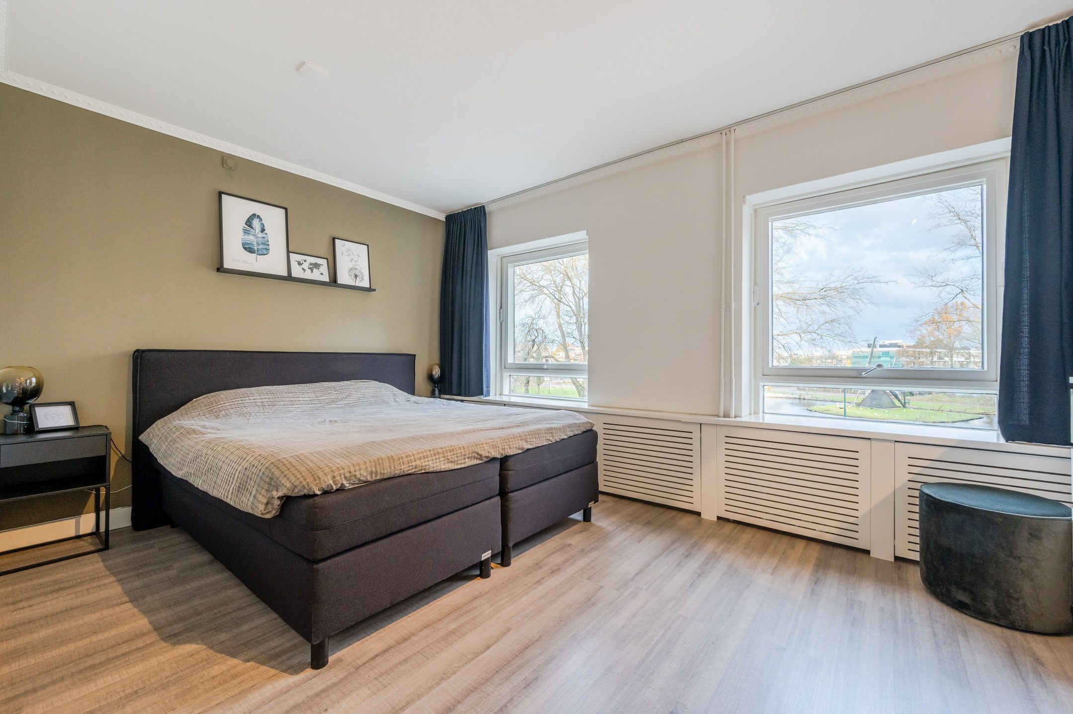 Foto 18 van Aert van Neslaan 327