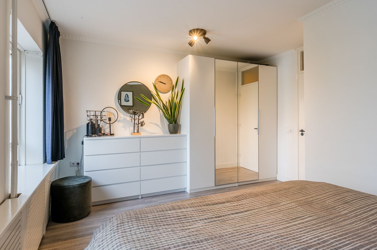 Foto 20 van Aert van Neslaan 327