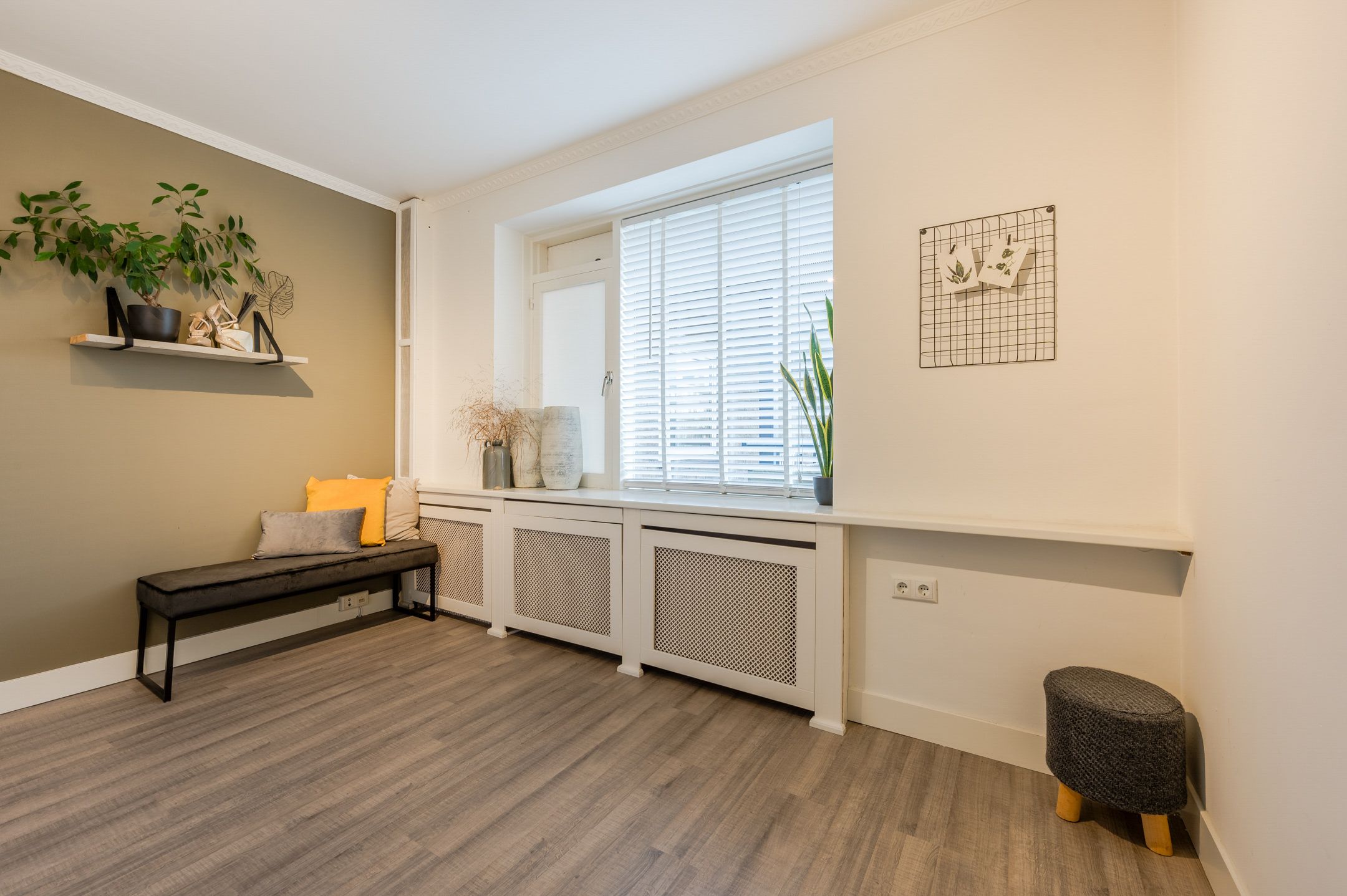 Foto 21 van Aert van Neslaan 327