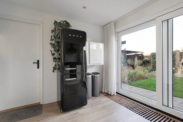 Foto 24 van Smitstraat 60