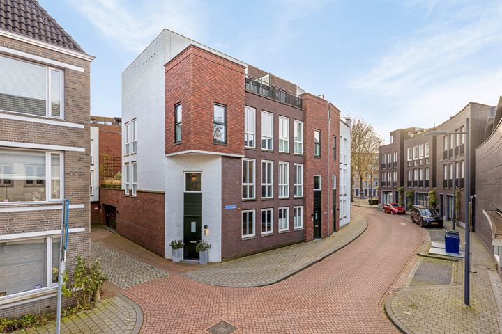 View photo 1 of Beurdsestraat 30