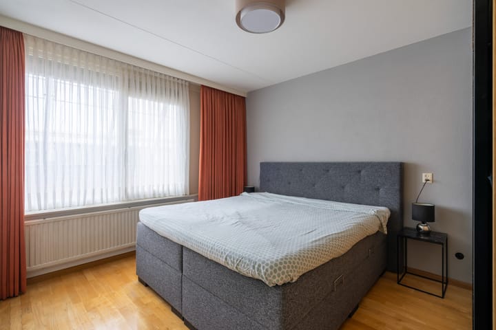 Foto 4 van Van Berlostraat 37