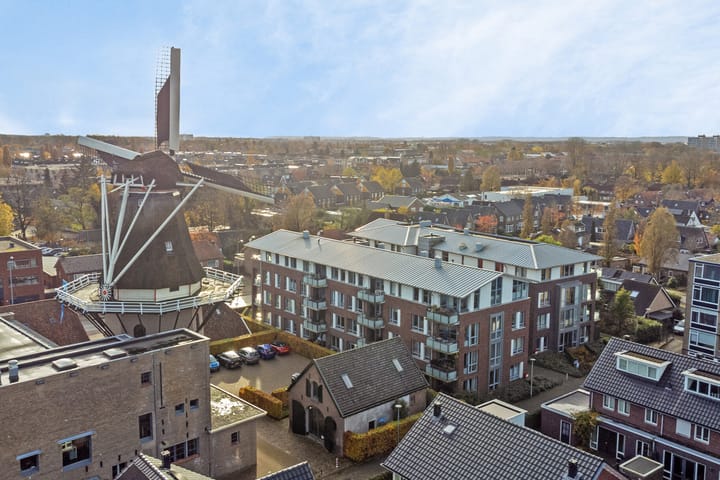 Foto 34 van Notaris van Puttenstraat 37