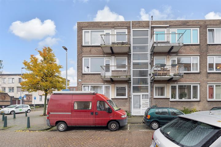 Bekijk foto 1 van Finsestraat 34-B